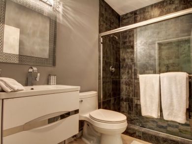 Naples Five Bedroom Luxury Rental